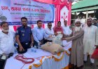 চৌহালীতে নদীভাঙন কবলিতদের পাশে জেলা প্রশাসক, ক্ষতিগ্রস্তদের মাঝে ঢেউটিন, নগদ অর্থ, চাল ও শুকনো খাবার বিতরণ